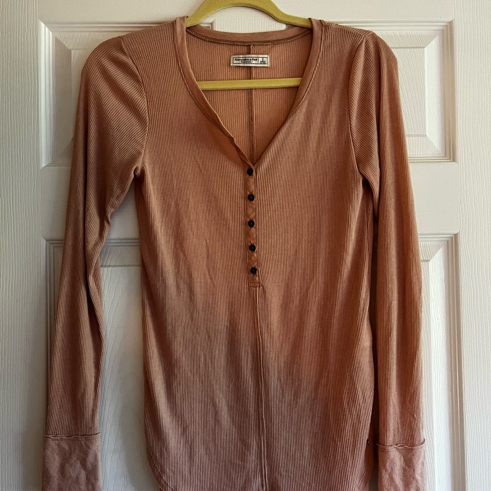 Abercrombie&Fitch Henley Style Top